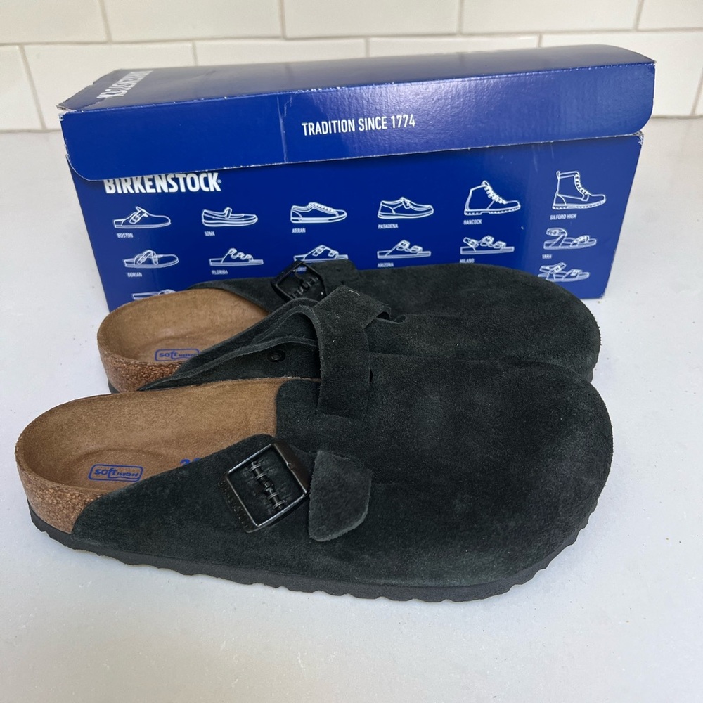 Brand New Boston Birkenstock Clogs!